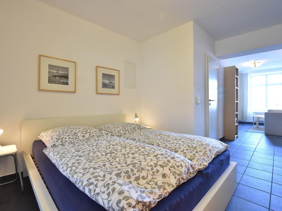 Modern With Garden In Apartment Wismar